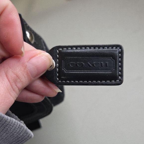 Coach Signature Chelsea Soho Flap Shoulder Bag - Picture 3 of 9